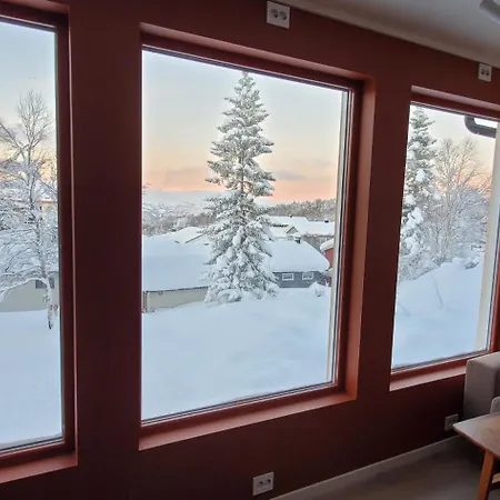 Amazing View With Exclusive Location Apartment Tromso